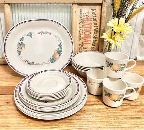 corelle dinner sets vintage|More.